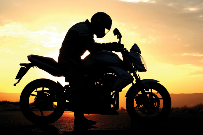 motorbike-sunset-silhouete