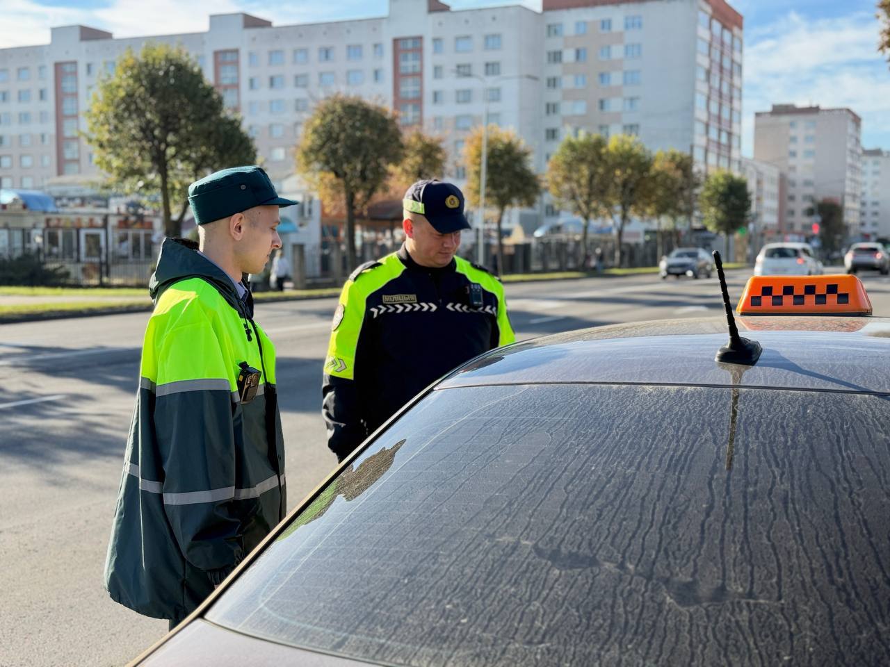 В Орше прошел рейд по проверке автомобилей такси. Что выявили?